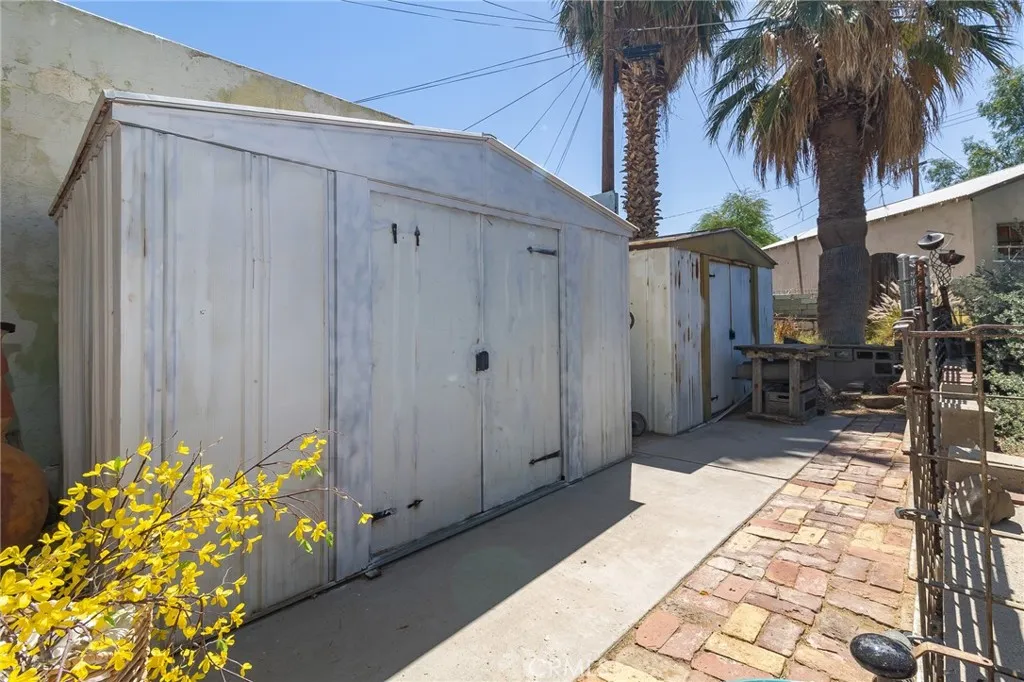 411 Bazoobuth Street, Needles, California 92363 home-pic-70
