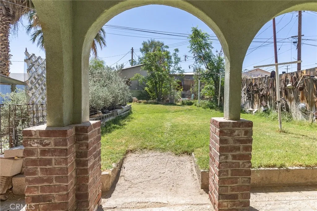 411 Bazoobuth Street, Needles, California 92363 home-pic-62