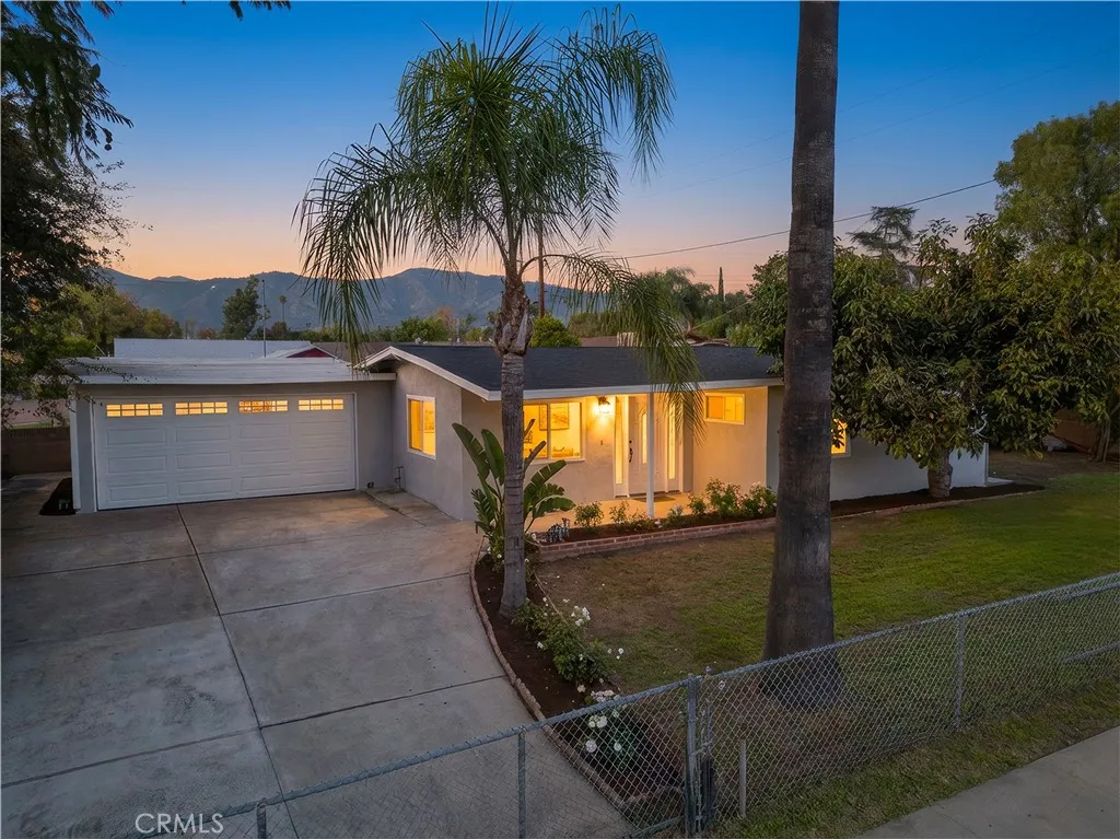 18203 Bellefont Drive, Azusa, California 91702 home-pic-0