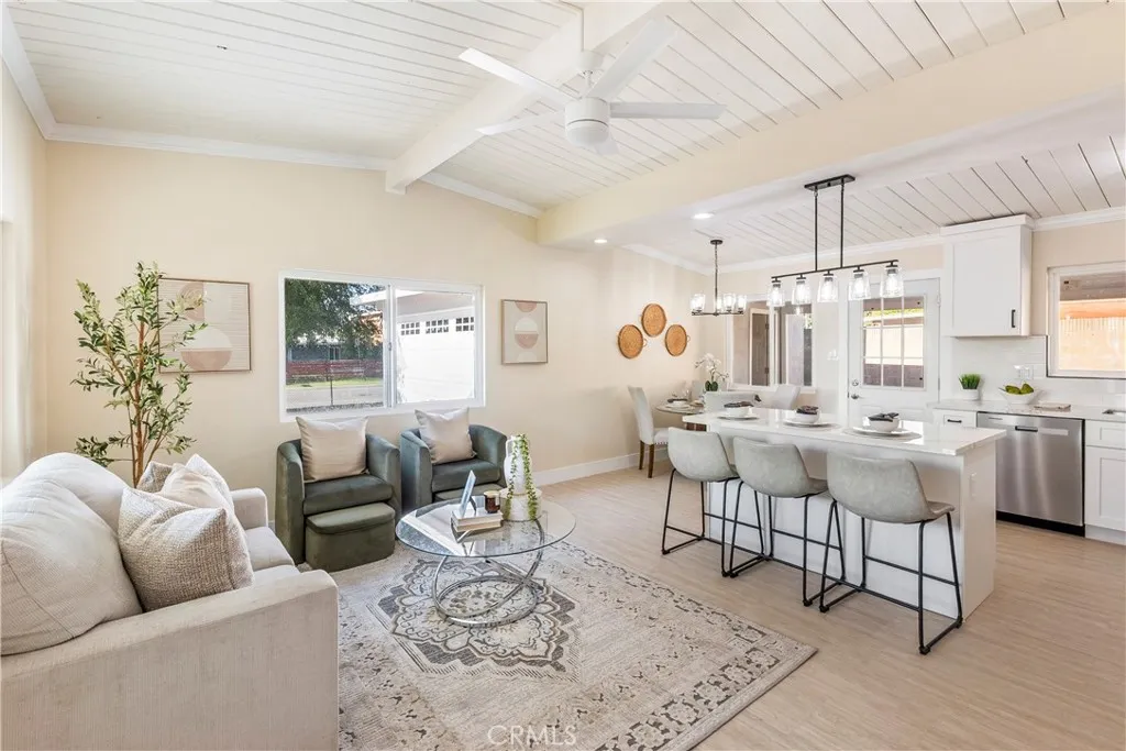 18203 Bellefont Drive, Azusa, California 91702 home-pic-3