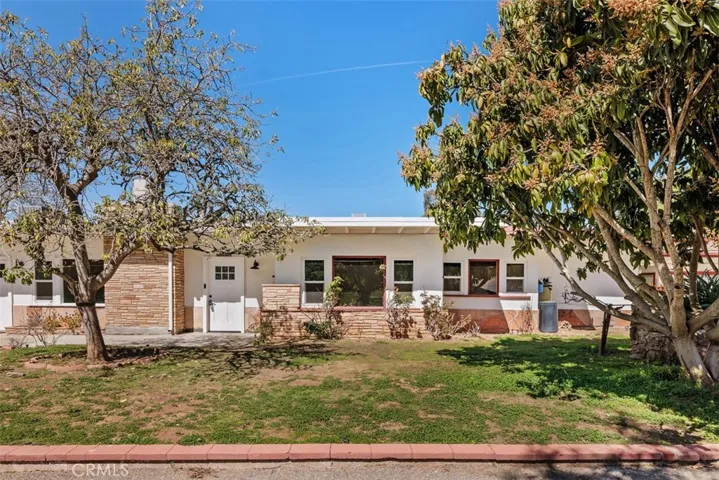 1840 Gum Tree Lane, Fallbrook, California 92028