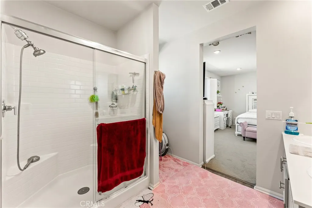 9623 Lasorda Court, Riverside, California 92503 home-pic-17