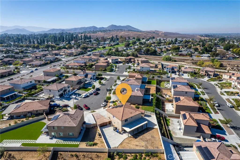 9623 Lasorda Court, Riverside, California 92503 home-pic-37