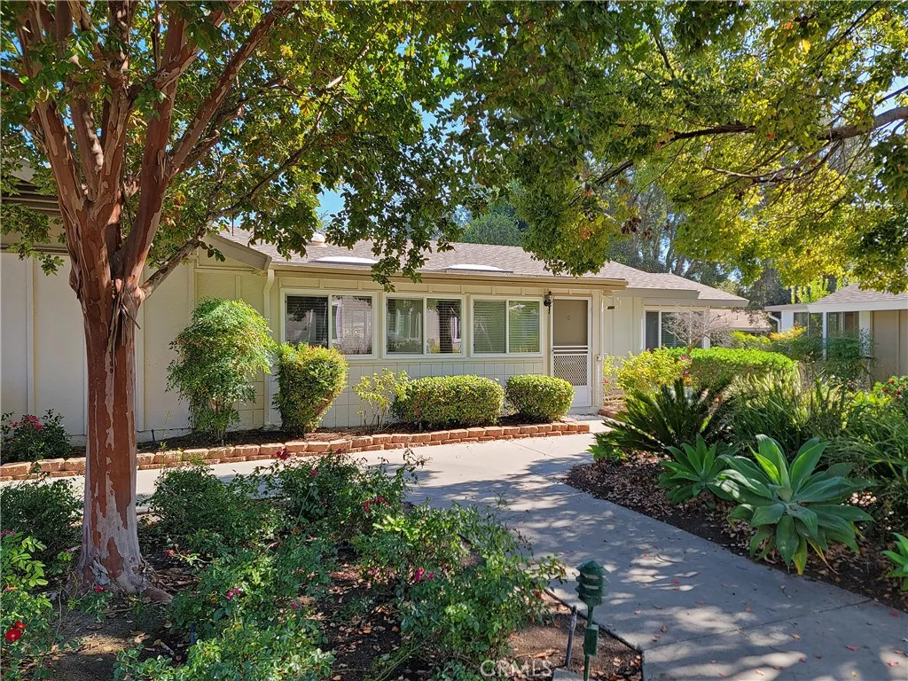 510 Avenida Sevilla C, Laguna Woods, California 92637 home-pic-0