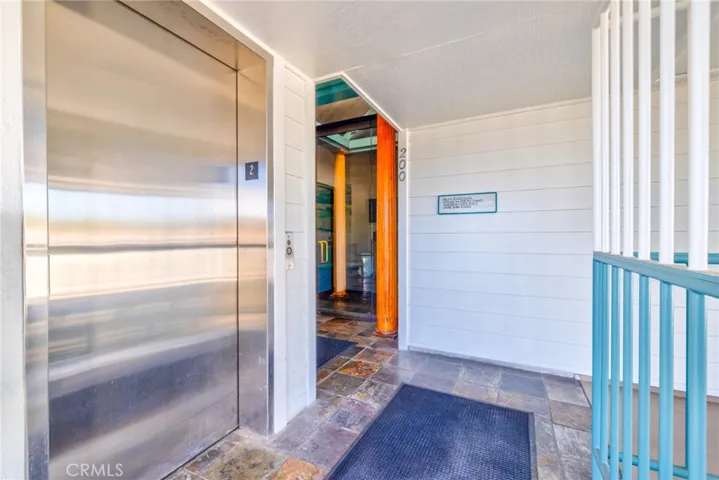 Upstairs area to Suite 200 and balconies