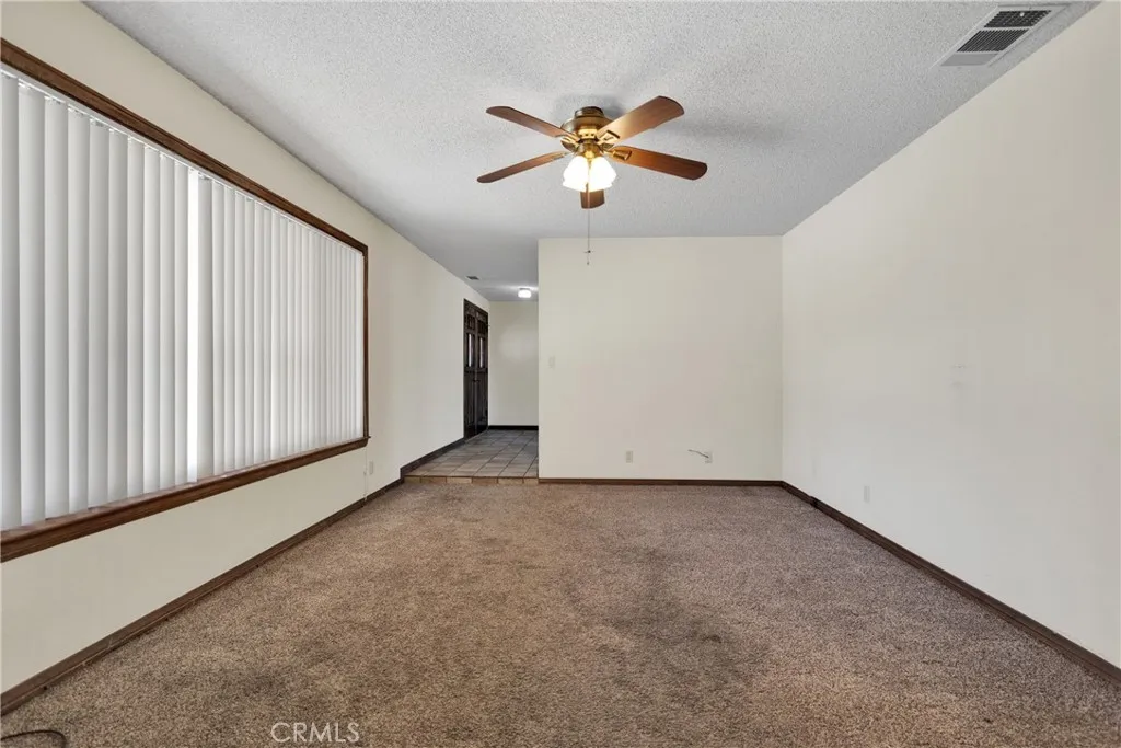 18110 Fairburn Street, Hesperia, California 92345 home-pic-11