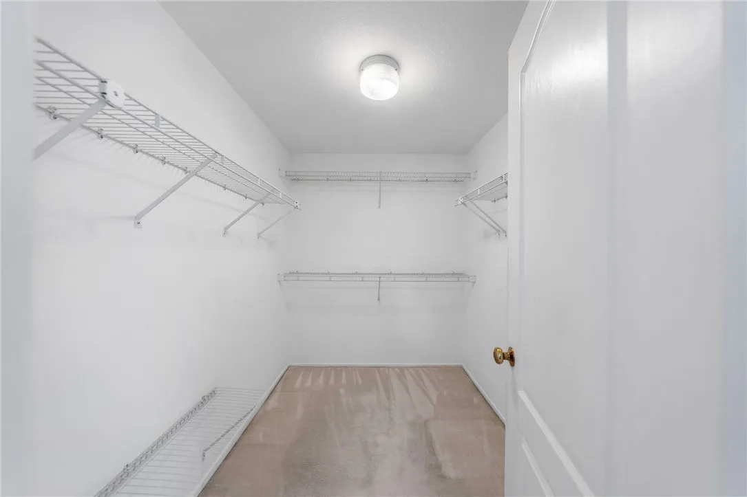 1611 San Almada, Corona, California 92882 home-pic-39