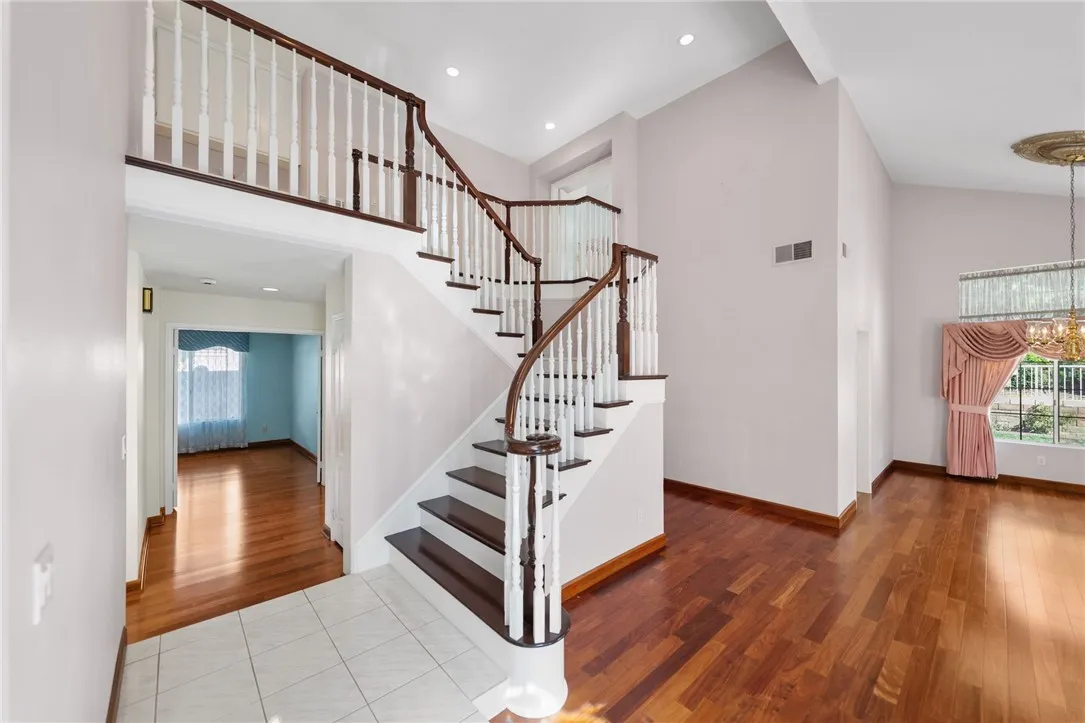 1611 San Almada, Corona, California 92882 home-pic-8