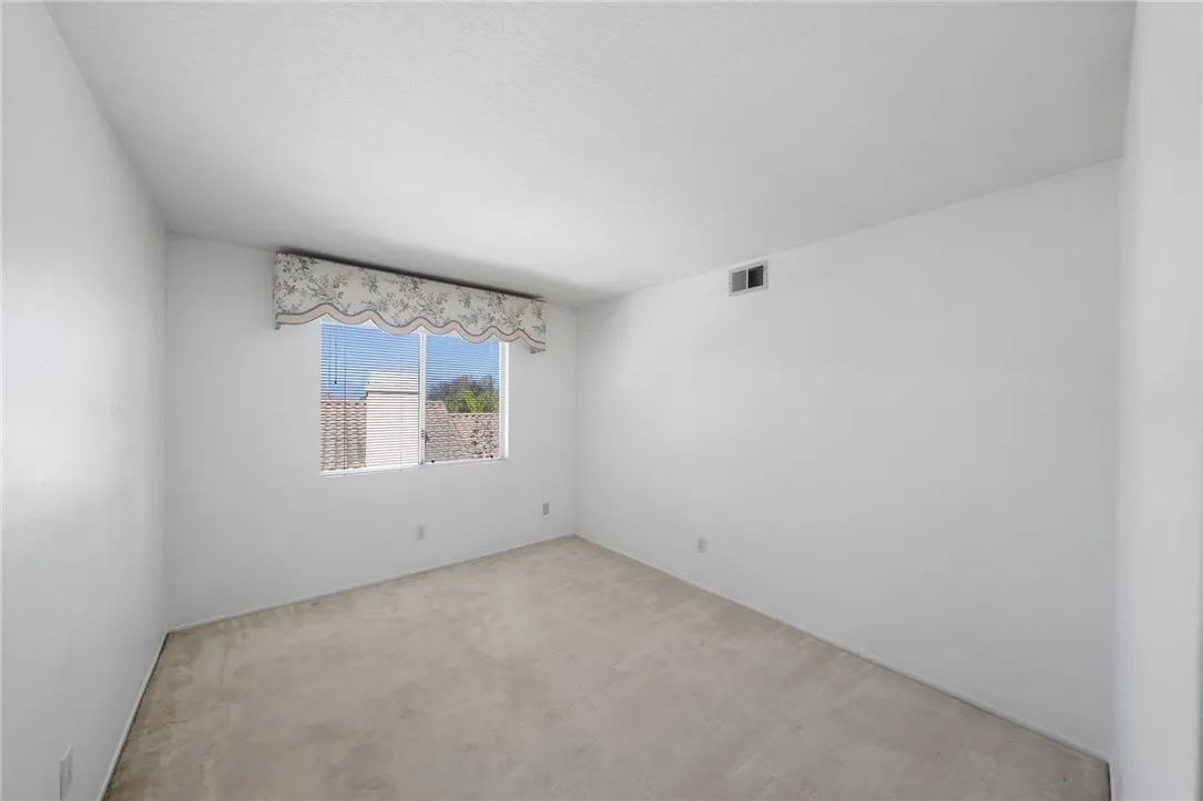 1611 San Almada, Corona, California 92882 home-pic-42