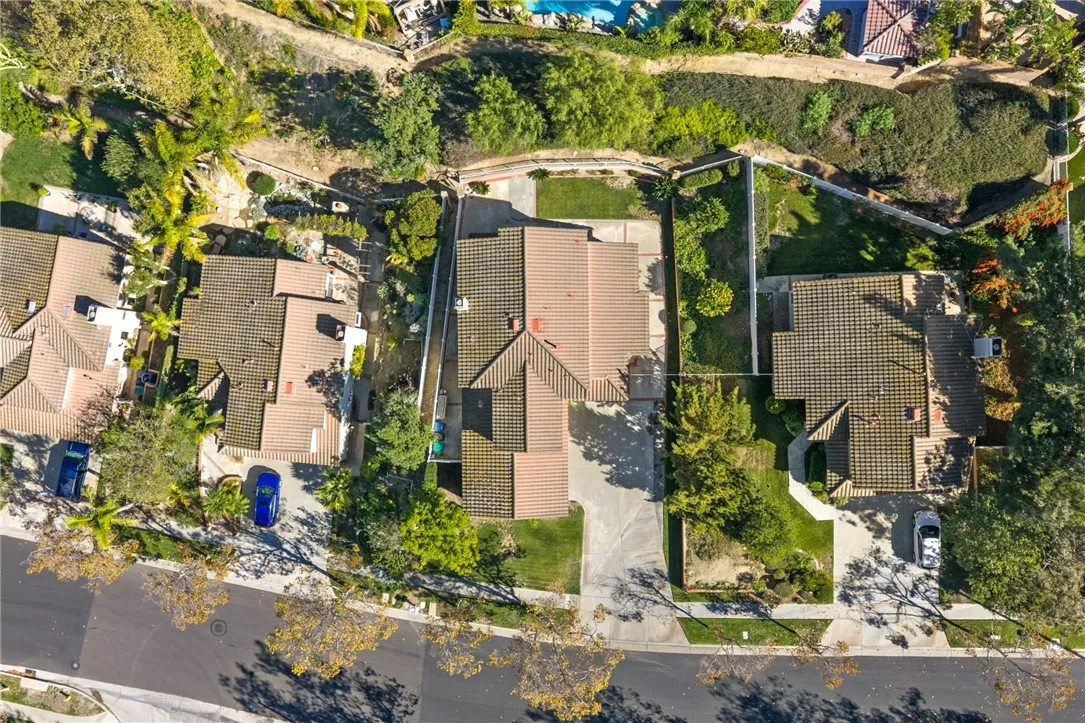 1611 San Almada, Corona, California 92882 home-pic-45