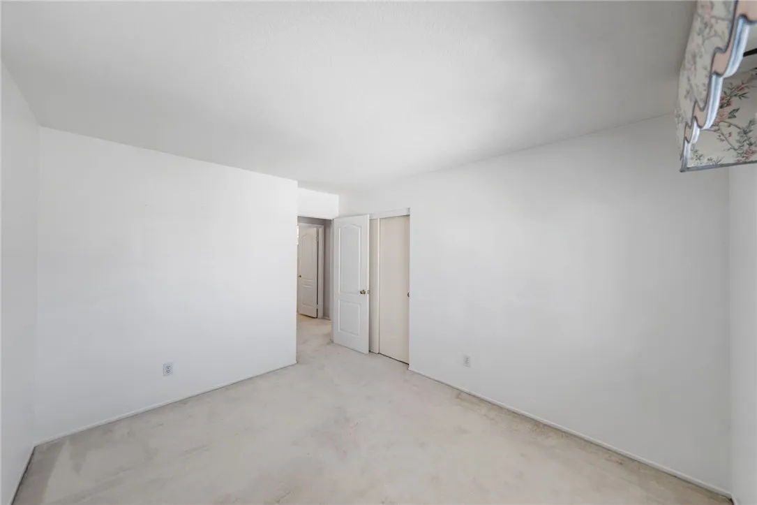 1611 San Almada, Corona, California 92882 home-pic-43