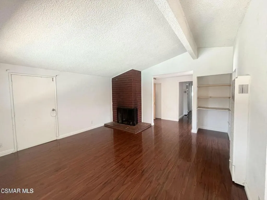 1507 4th Street, Simi Valley, California 93065 home-pic-13