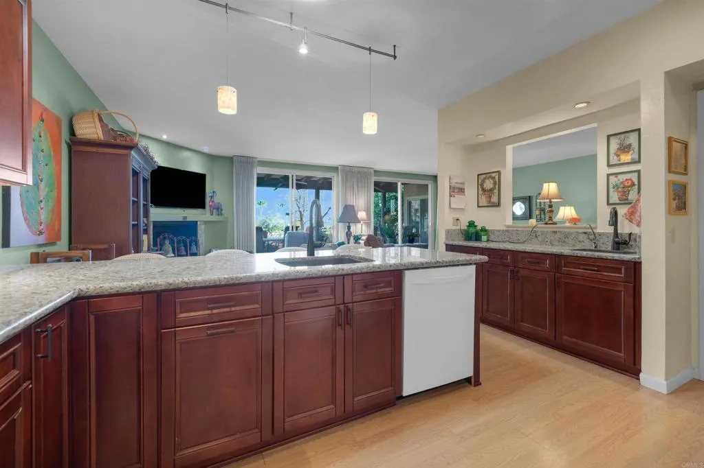 202 Pointing Rock Drive 6, Borrego Springs, California 92004 home-pic-13
