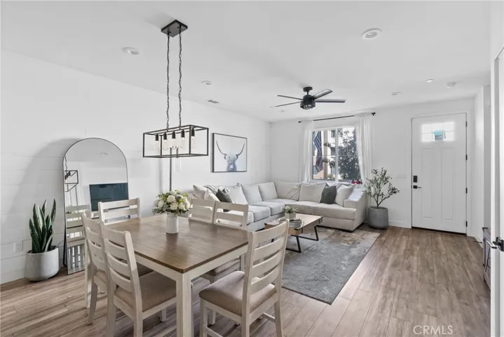 Living and Dinning