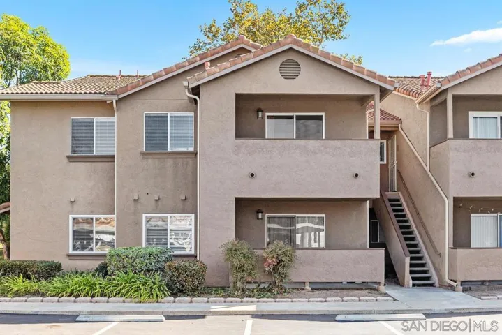 214 Woodland Pkwy 201, San Marcos, California 92069