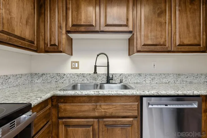 214 Woodland Pkwy 201, San Marcos, California 92069