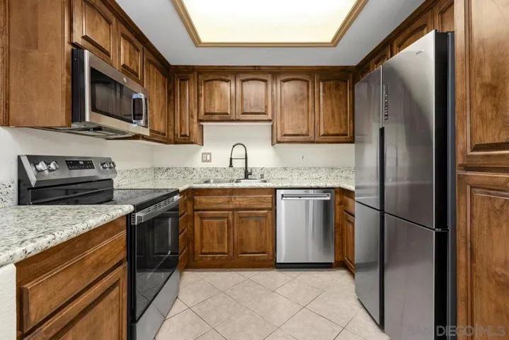 214 Woodland Pkwy 201, San Marcos, California 92069