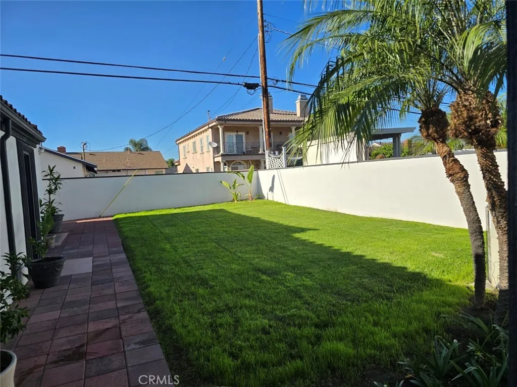 9457 Gotham, Downey, California 90241 home-pic-42