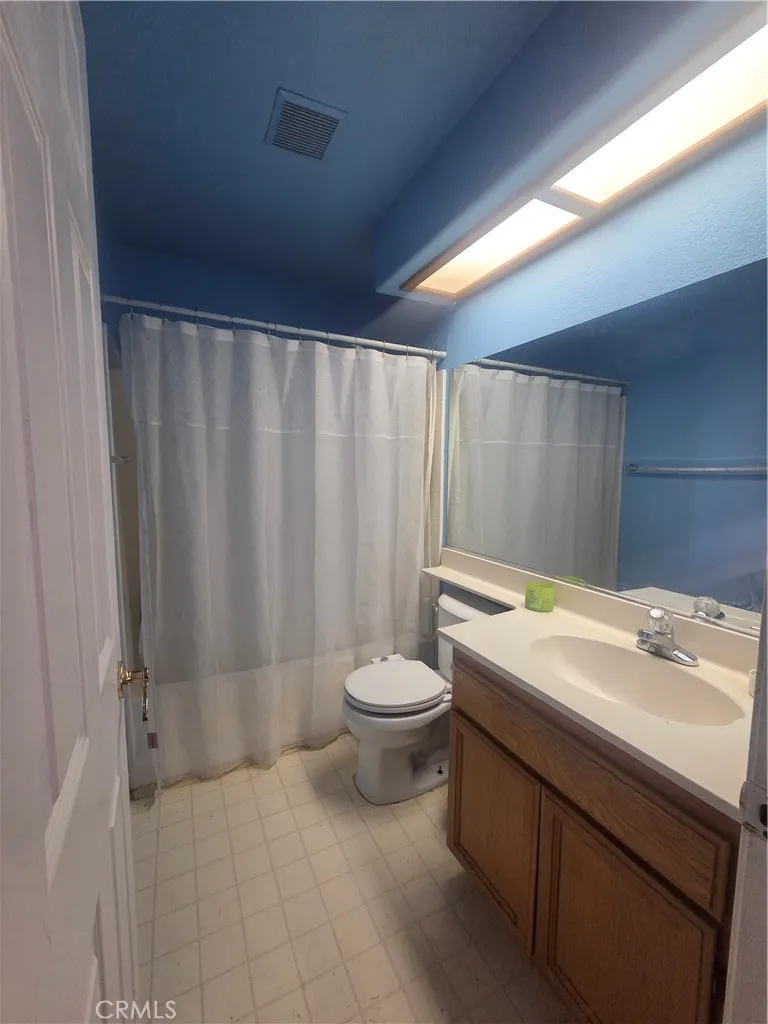 16339 Salinas, Victorville, California 92394 home-pic-24