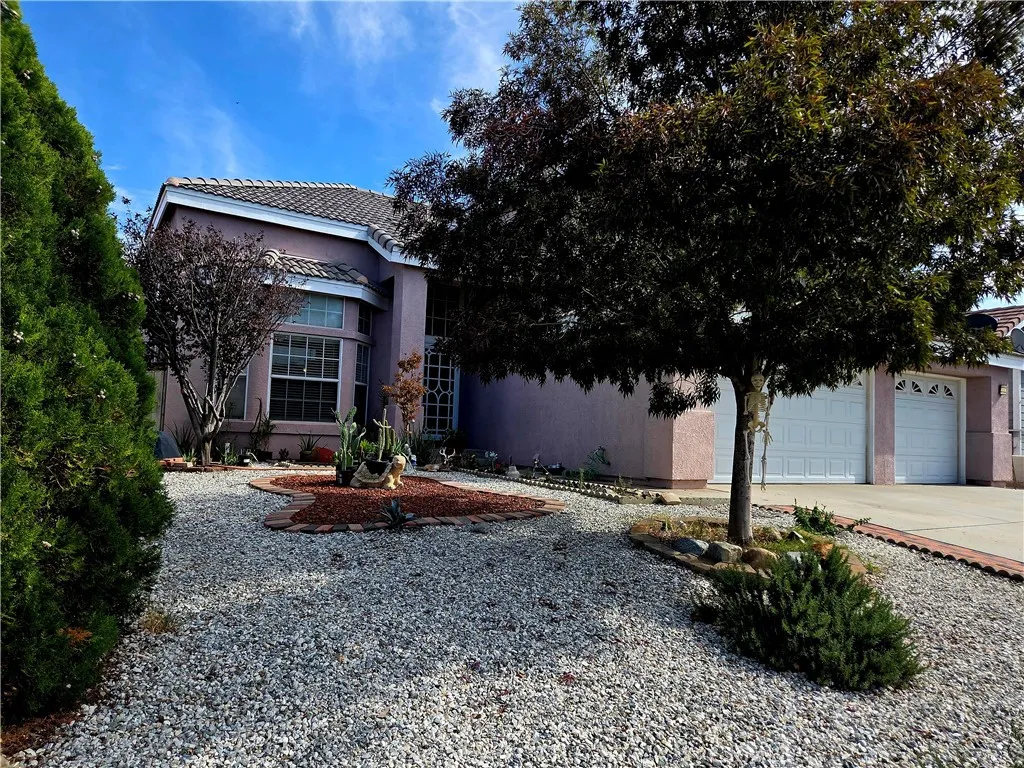 16339 Salinas, Victorville, California 92394 home-pic-6
