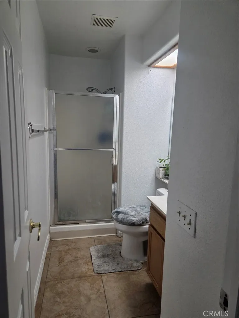 16339 Salinas, Victorville, California 92394 home-pic-19