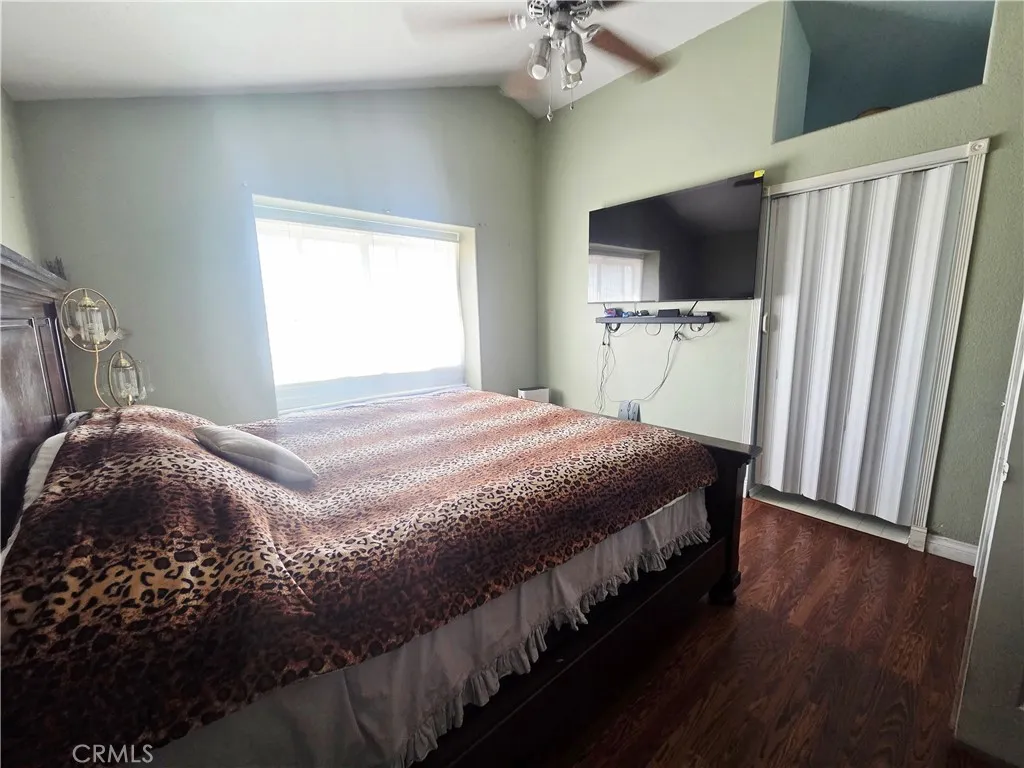 16339 Salinas, Victorville, California 92394 home-pic-21