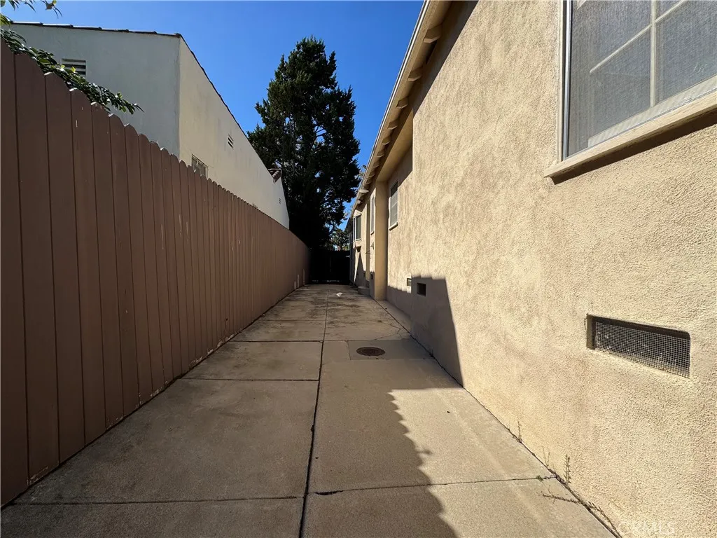 212 S Rodeo, Beverly Hills, California 90212 home-pic-23