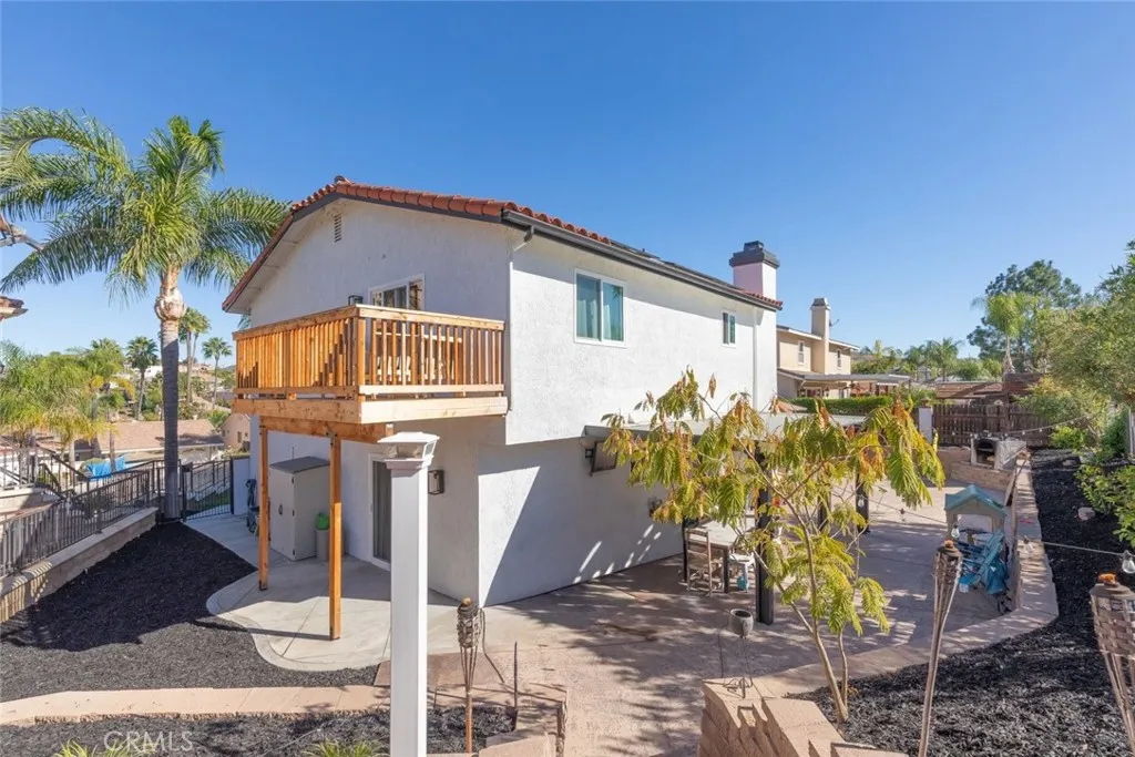 22511 Cascade, Canyon Lake, California 92587 home-pic-32