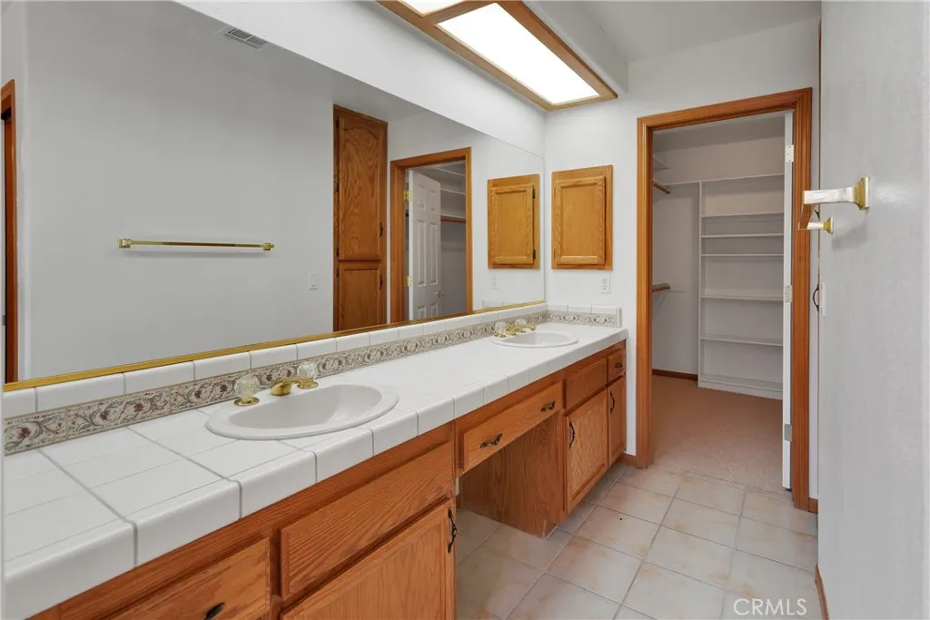 16620 Iwa, Apple Valley, California 92307 home-pic-33