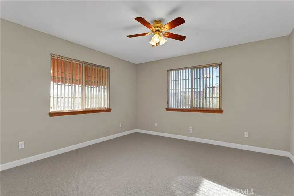 16620 Iwa, Apple Valley, California 92307 home-pic-23