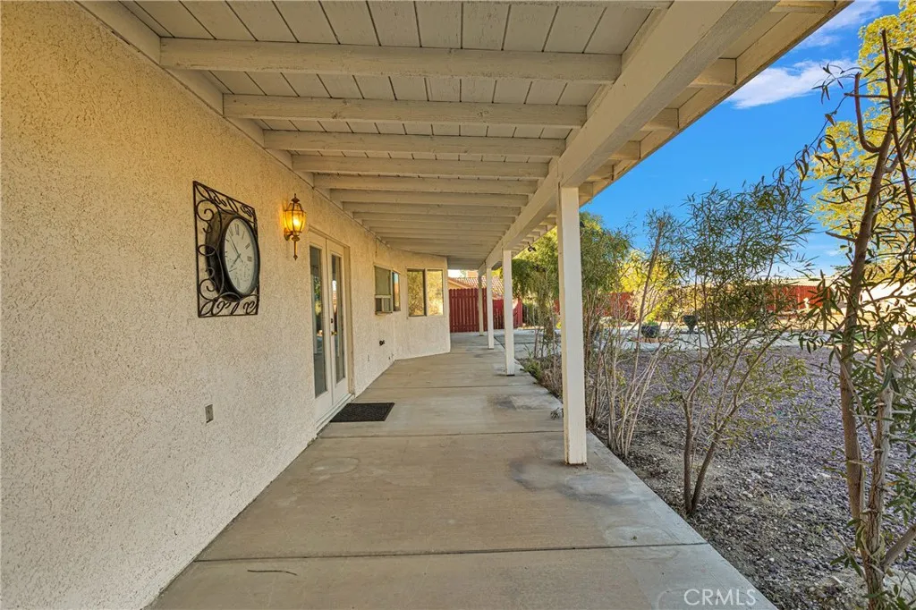 16620 Iwa, Apple Valley, California 92307 home-pic-45