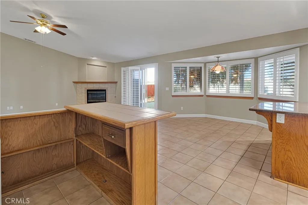 16620 Iwa, Apple Valley, California 92307 home-pic-16