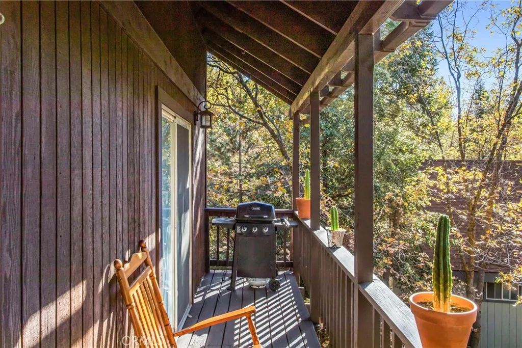 5879 Mountain Creek Home, Angelus Oaks, California 92305 home-pic-23