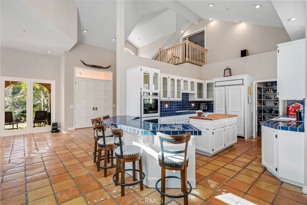 30040 San Francisquito Canyon, Saugus, California 91390 home-pic-17