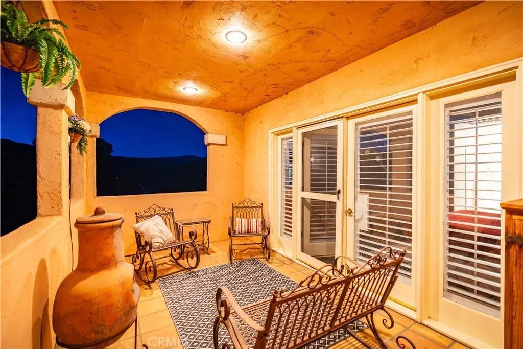 30040 San Francisquito Canyon, Saugus, California 91390 home-pic-45