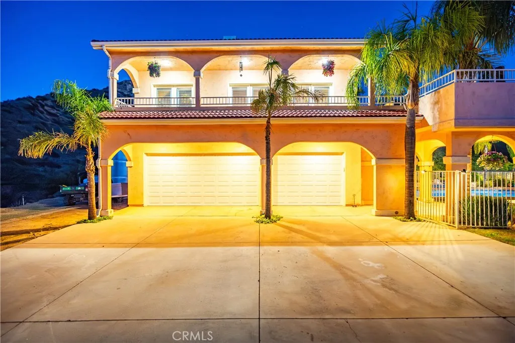 30040 San Francisquito Canyon, Saugus, California 91390 home-pic-52