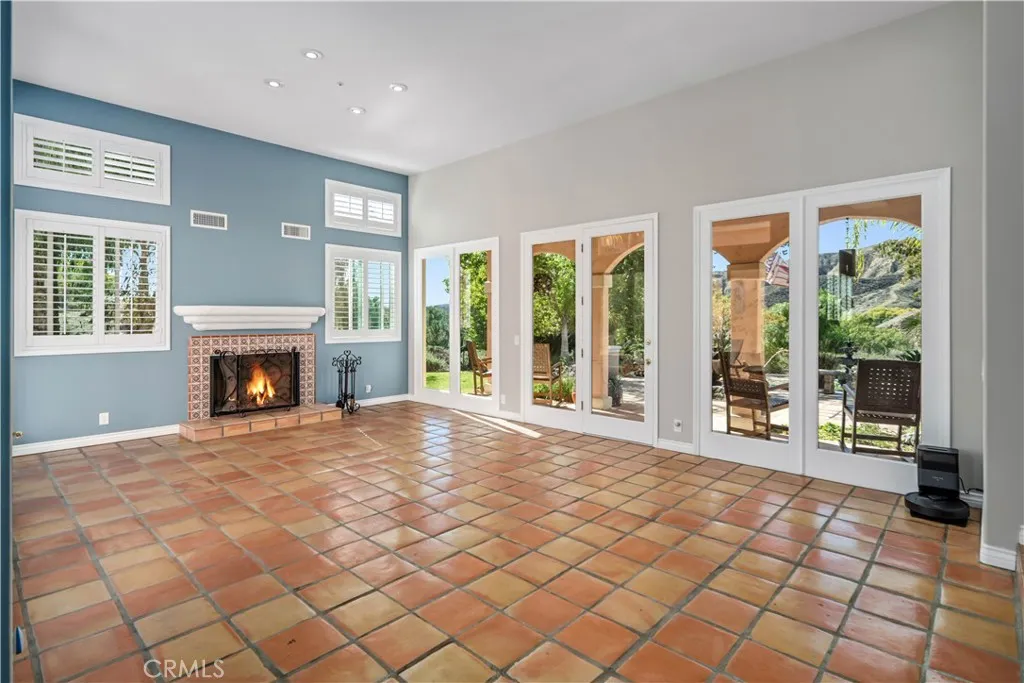 30040 San Francisquito Canyon, Saugus, California 91390 home-pic-13