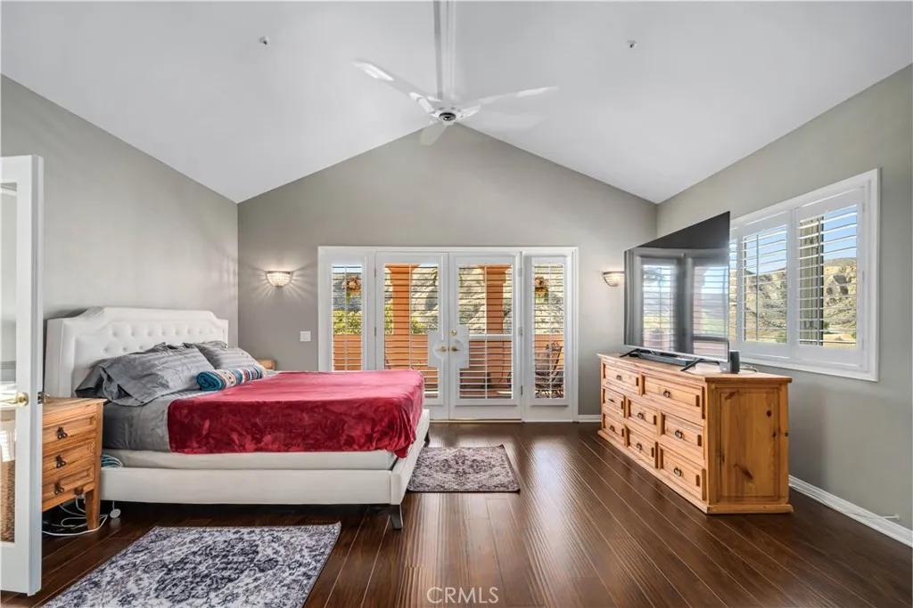 30040 San Francisquito Canyon, Saugus, California 91390 home-pic-35