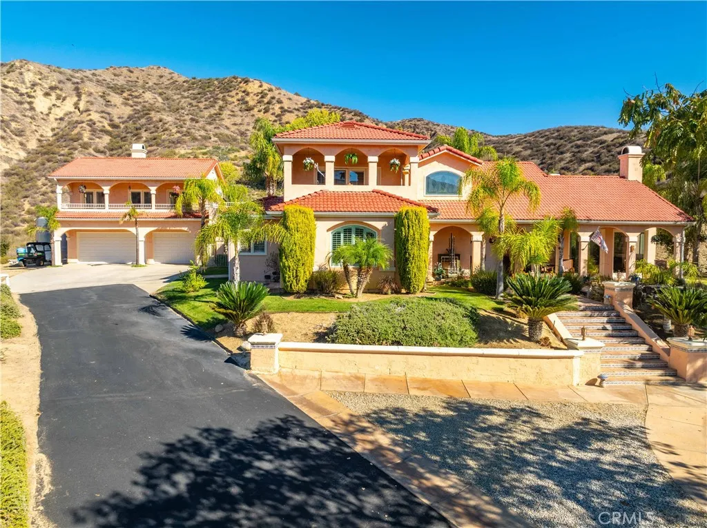 30040 San Francisquito Canyon, Saugus, California 91390 home-pic-1