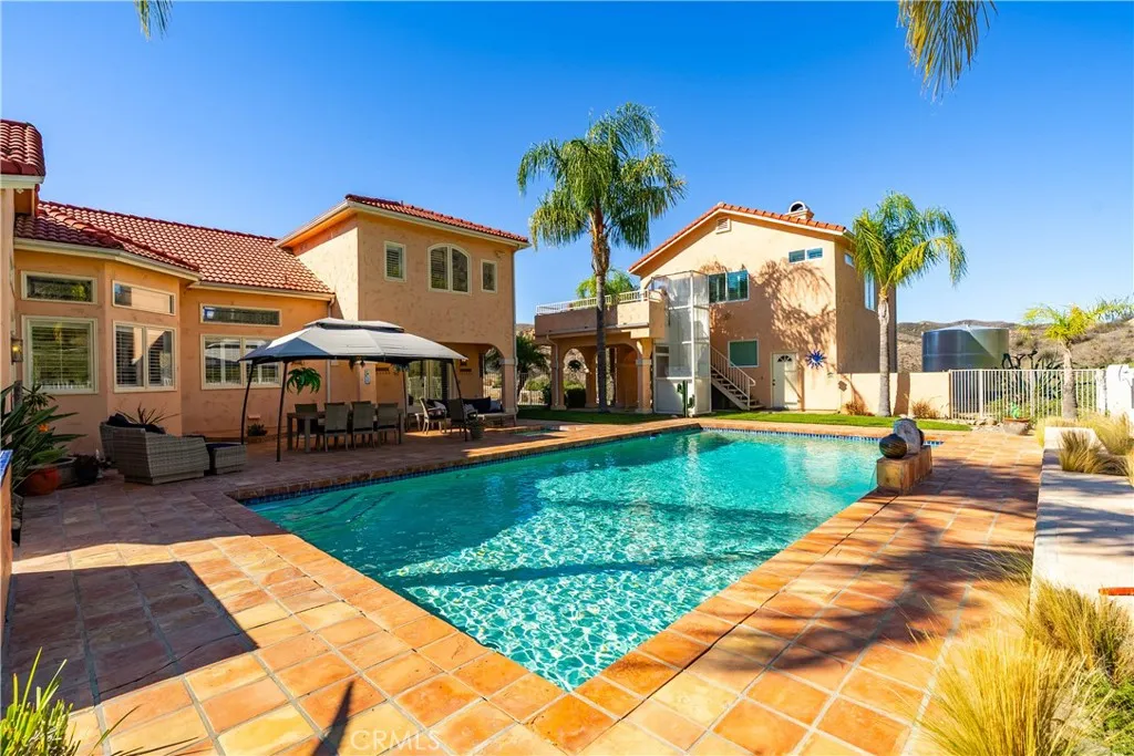 30040 San Francisquito Canyon, Saugus, California 91390 home-pic-63