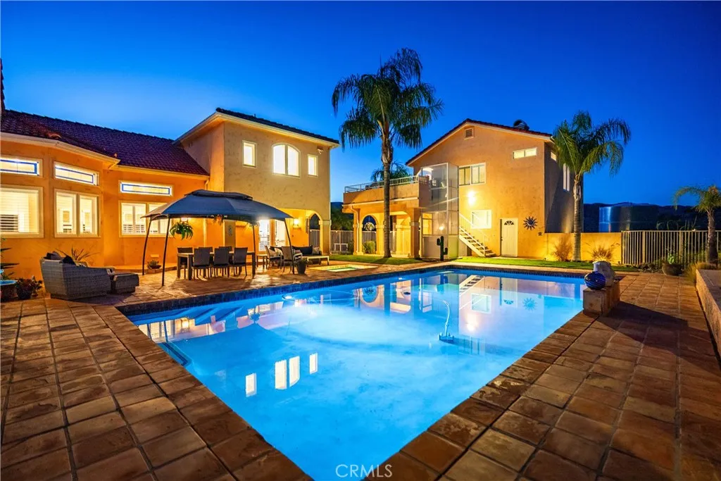 30040 San Francisquito Canyon, Saugus, California 91390 home-pic-62