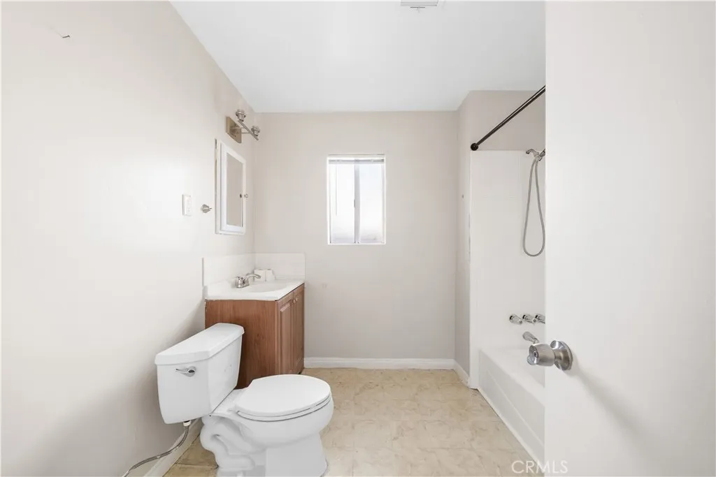 4724 Durfee, El Monte, California 91732 home-pic-5