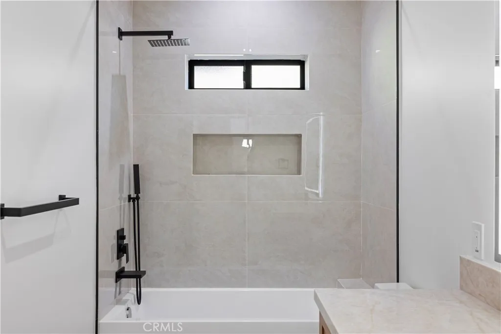 4208 New York Ave, La Crescenta, California 91214 home-pic-30