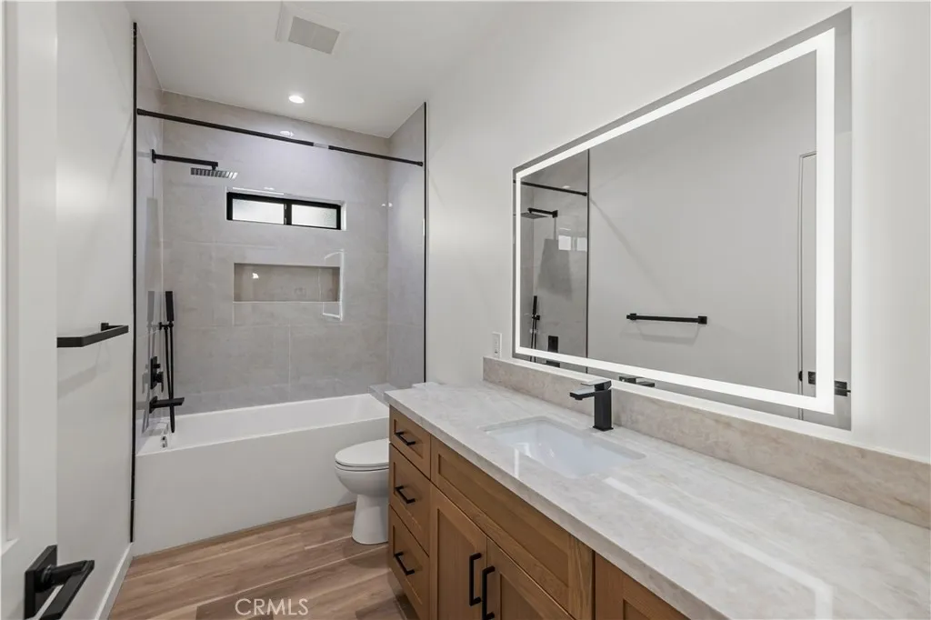 4208 New York Ave, La Crescenta, California 91214 home-pic-31
