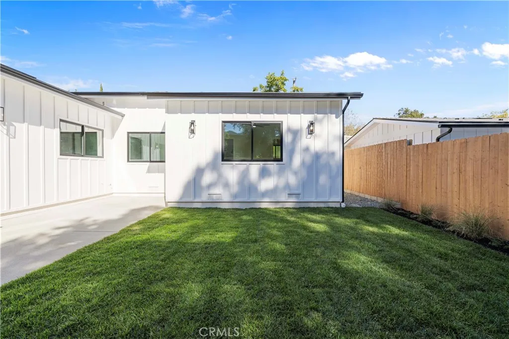 4208 New York Ave, La Crescenta, California 91214 home-pic-42