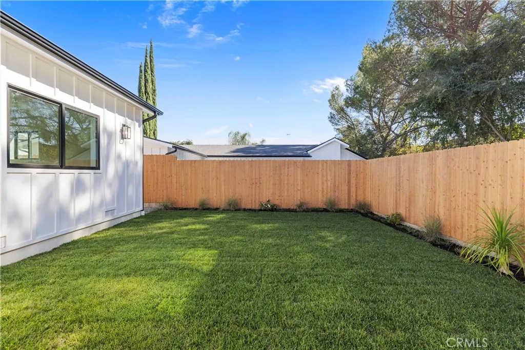 4208 New York Ave, La Crescenta, California 91214 home-pic-39