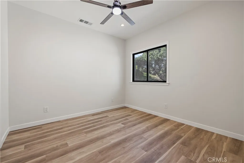 4208 New York Ave, La Crescenta, California 91214 home-pic-29
