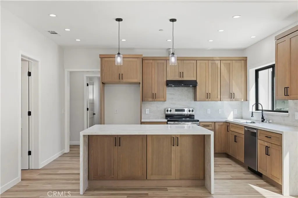 4208 New York Ave, La Crescenta, California 91214 home-pic-7