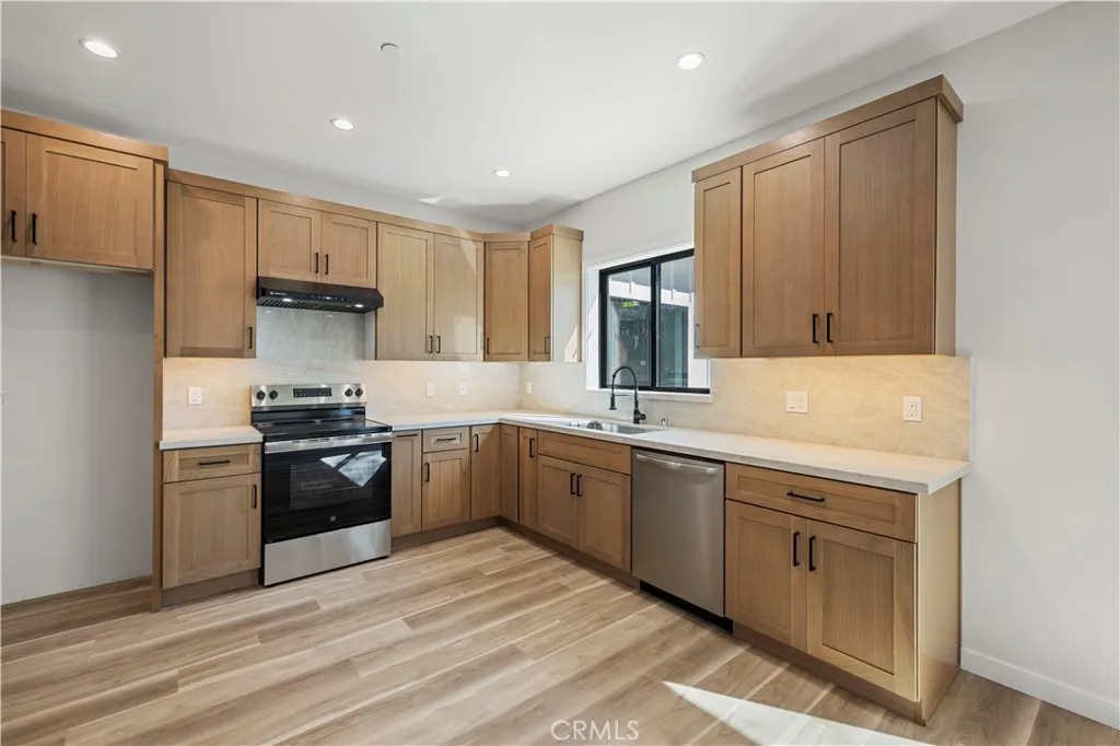 4210 New York Ave, La Crescenta, California 91214 home-pic-7