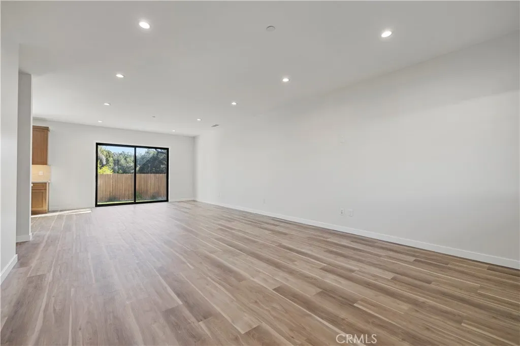 4210 New York Ave, La Crescenta, California 91214 home-pic-6